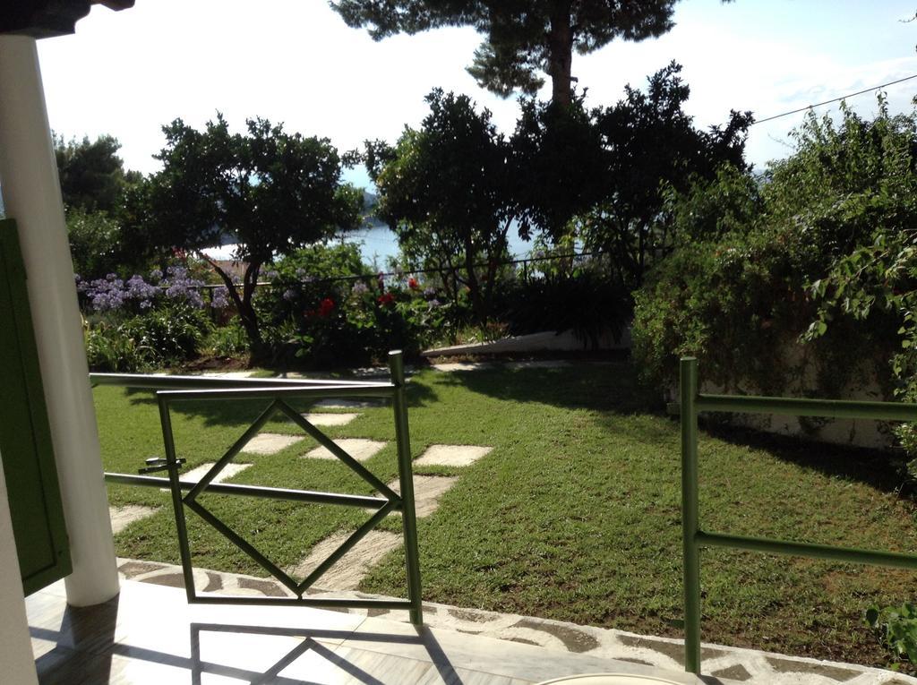 Villa Yiannis (Adults Only) Megali Ammos  Habitación foto